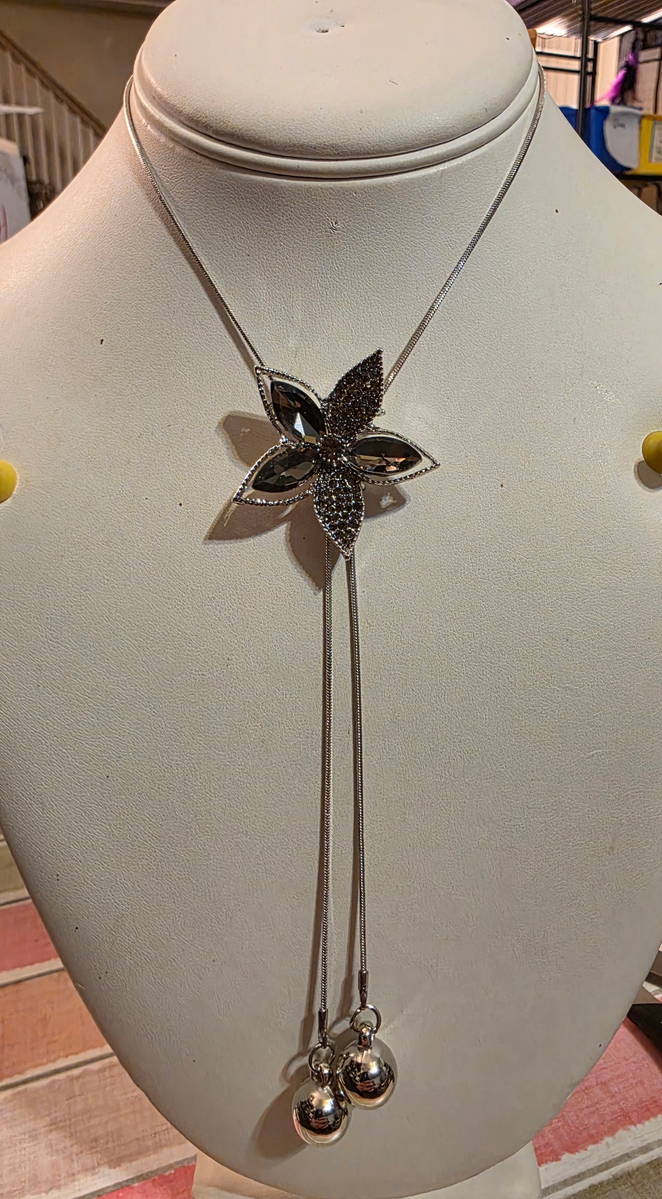 5 Point Floral Star Necklace