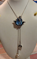 Blue Tulip bolo