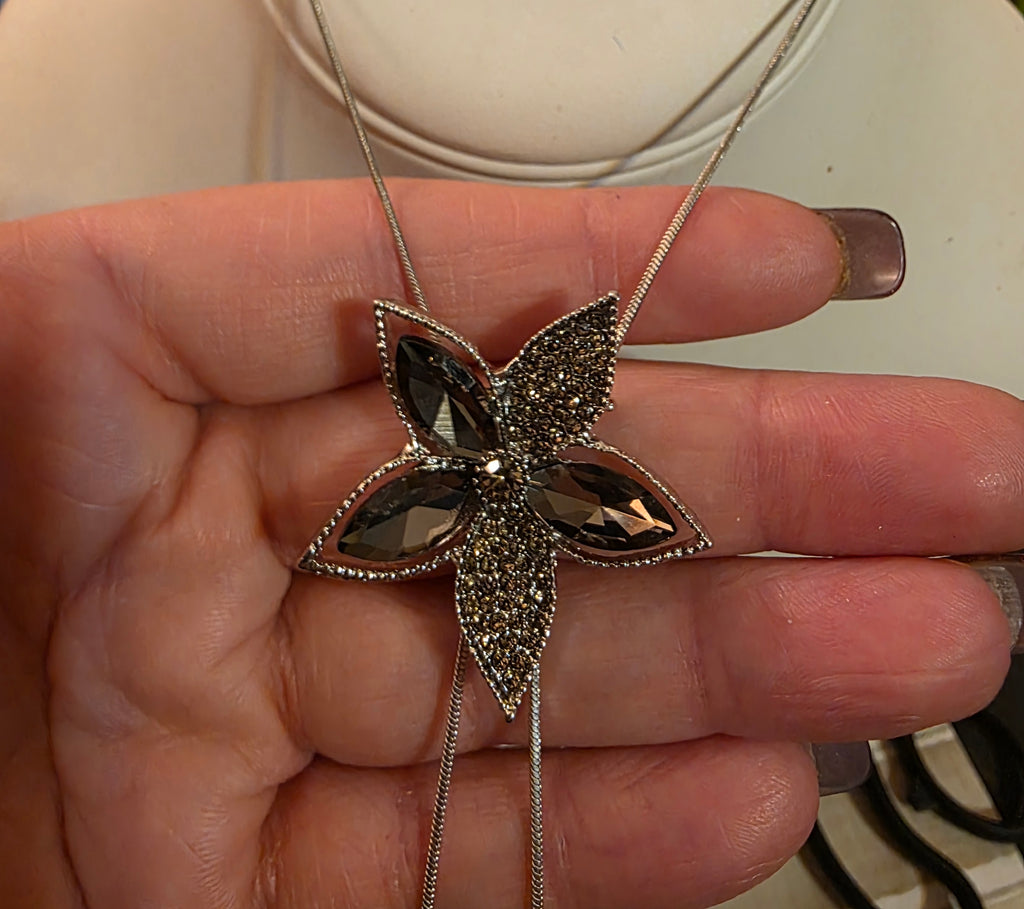 5 Point Floral Star Necklace